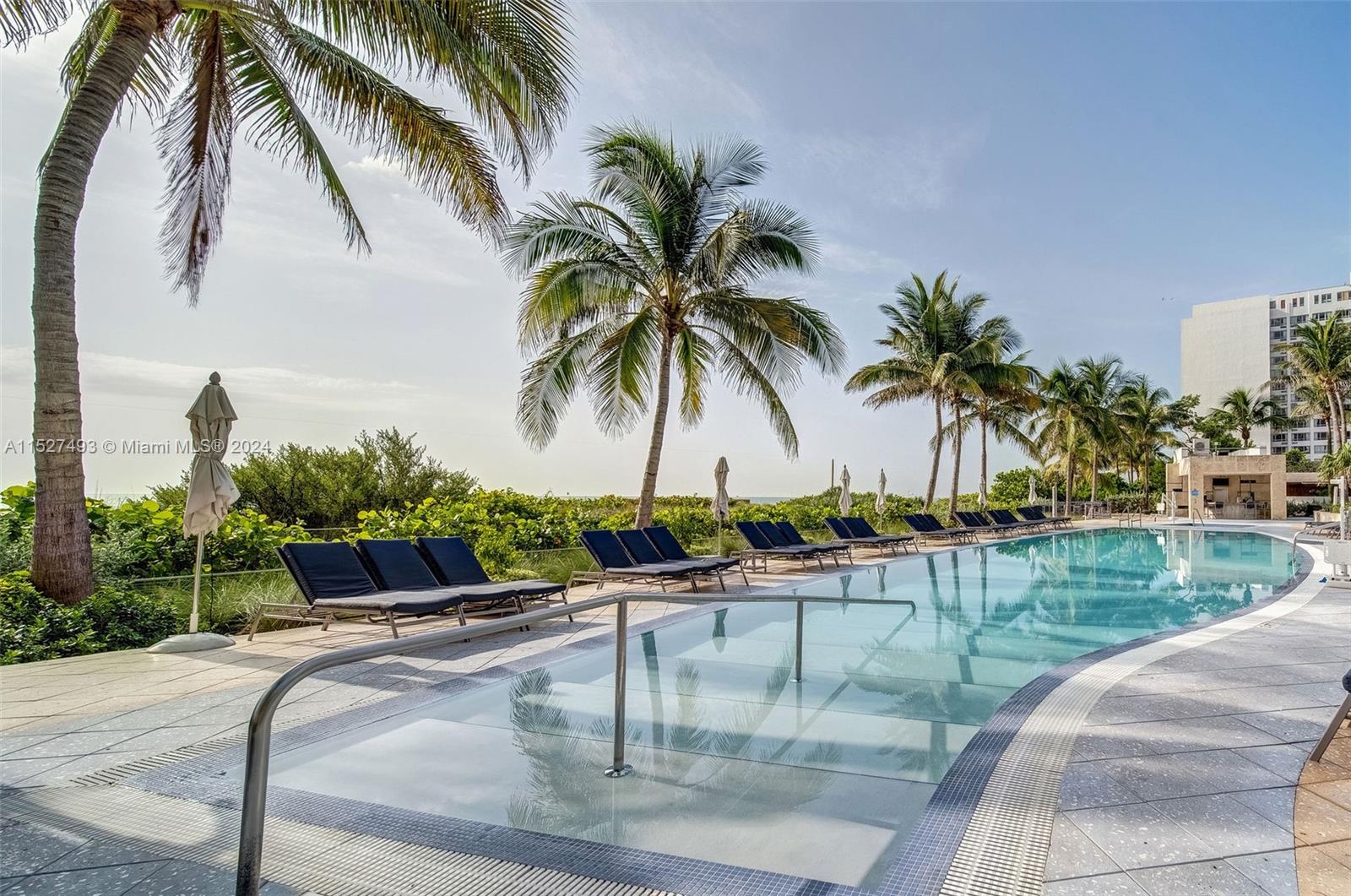 6799 Collins Ave 1101, Miami Beach, Florida 33141, 1 Bedroom Bedrooms, ,1 BathroomBathrooms,Residentiallease,For Rent,6799 Collins Ave 1101,A11527493