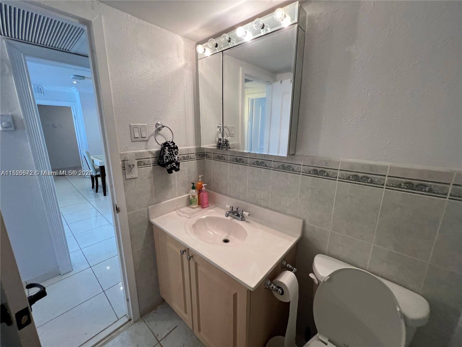 2030 S Ocean Dr 2204, Hallandale Beach, Florida 33009, 2 Bedrooms Bedrooms, ,2 BathroomsBathrooms,Residential,For Sale,2030 S Ocean Dr 2204,A11526672