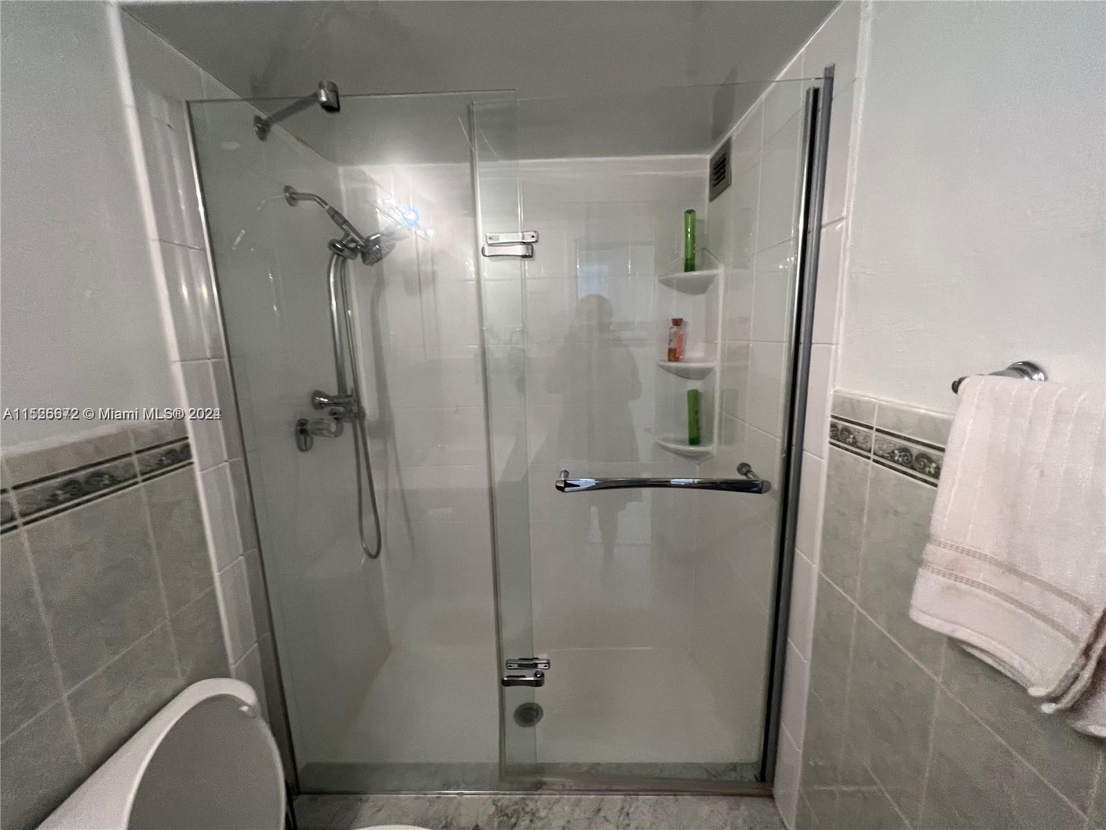 2030 S Ocean Dr 2204, Hallandale Beach, Florida 33009, 2 Bedrooms Bedrooms, ,2 BathroomsBathrooms,Residential,For Sale,2030 S Ocean Dr 2204,A11526672