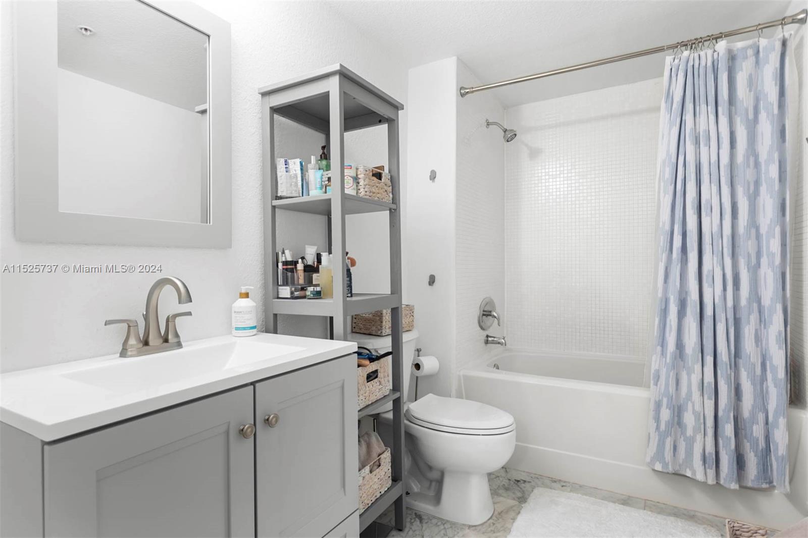 500 NE 29th St 602, Miami, Florida 33137, 1 Bedroom Bedrooms, ,1 BathroomBathrooms,Residential,For Sale,500 NE 29th St 602,A11525737