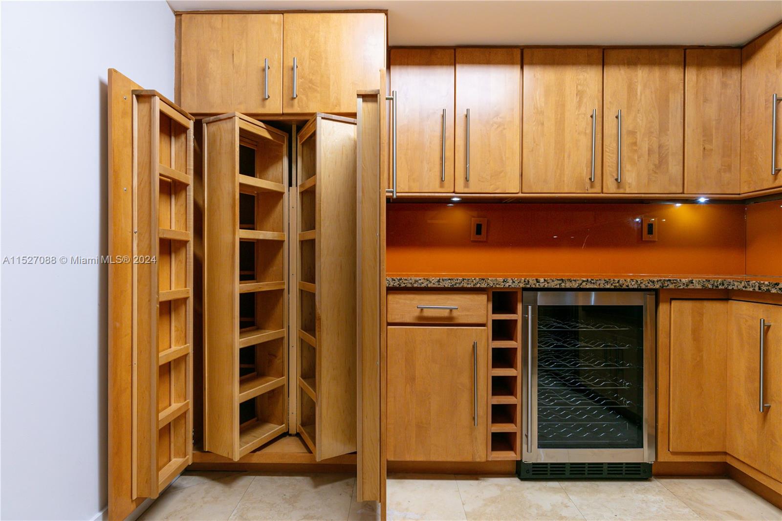 3500 Mystic Pointe Dr 3702, Aventura, Florida 33180, 2 Bedrooms Bedrooms, ,2 BathroomsBathrooms,Residential,For Sale,3500 Mystic Pointe Dr 3702,A11527088