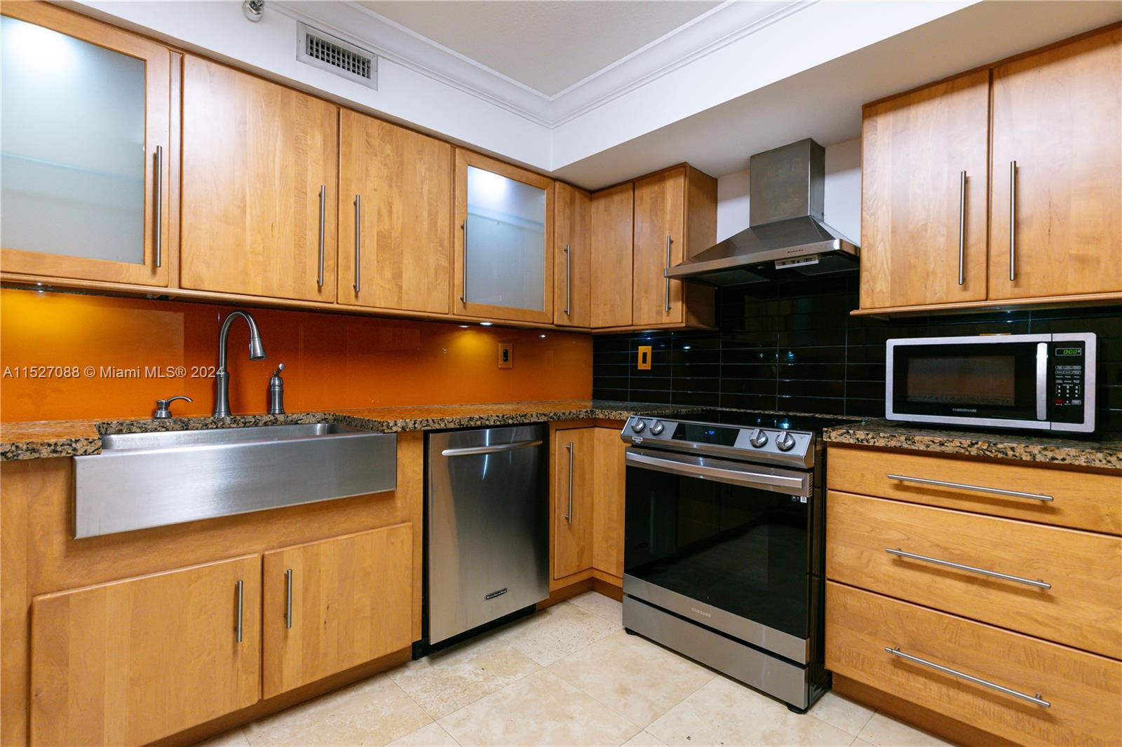 3500 Mystic Pointe Dr 3702, Aventura, Florida 33180, 2 Bedrooms Bedrooms, ,2 BathroomsBathrooms,Residential,For Sale,3500 Mystic Pointe Dr 3702,A11527088