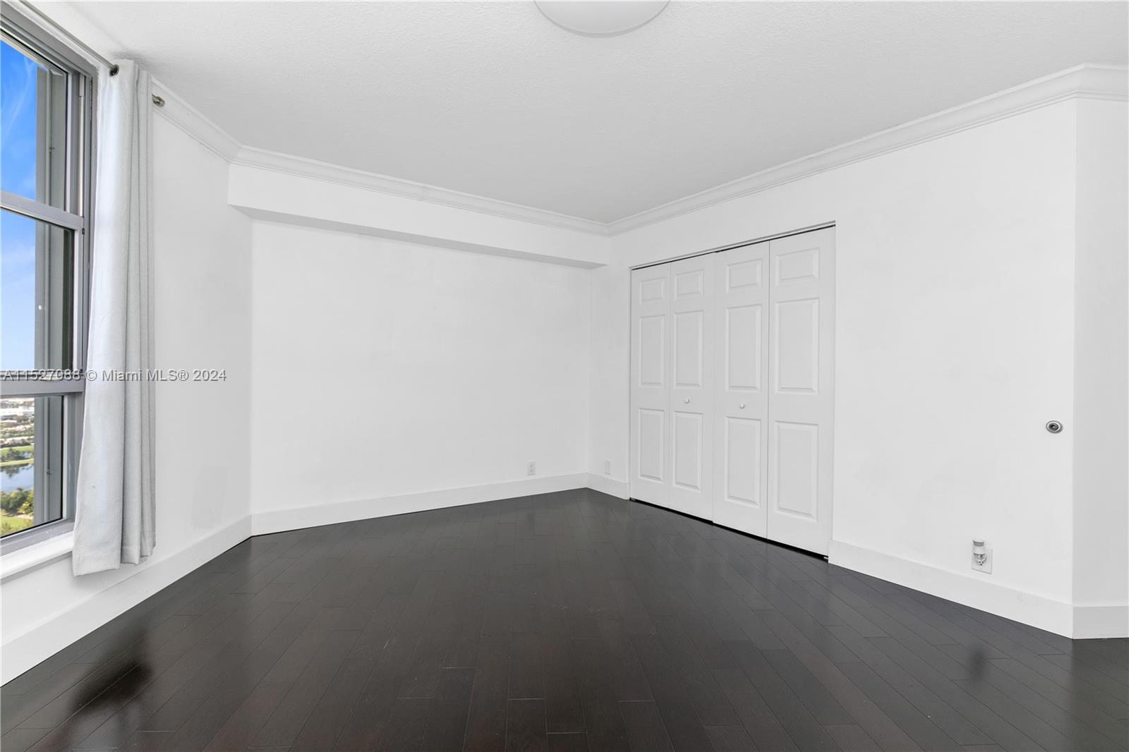 3500 Mystic Pointe Dr 3702, Aventura, Florida 33180, 2 Bedrooms Bedrooms, ,2 BathroomsBathrooms,Residential,For Sale,3500 Mystic Pointe Dr 3702,A11527088