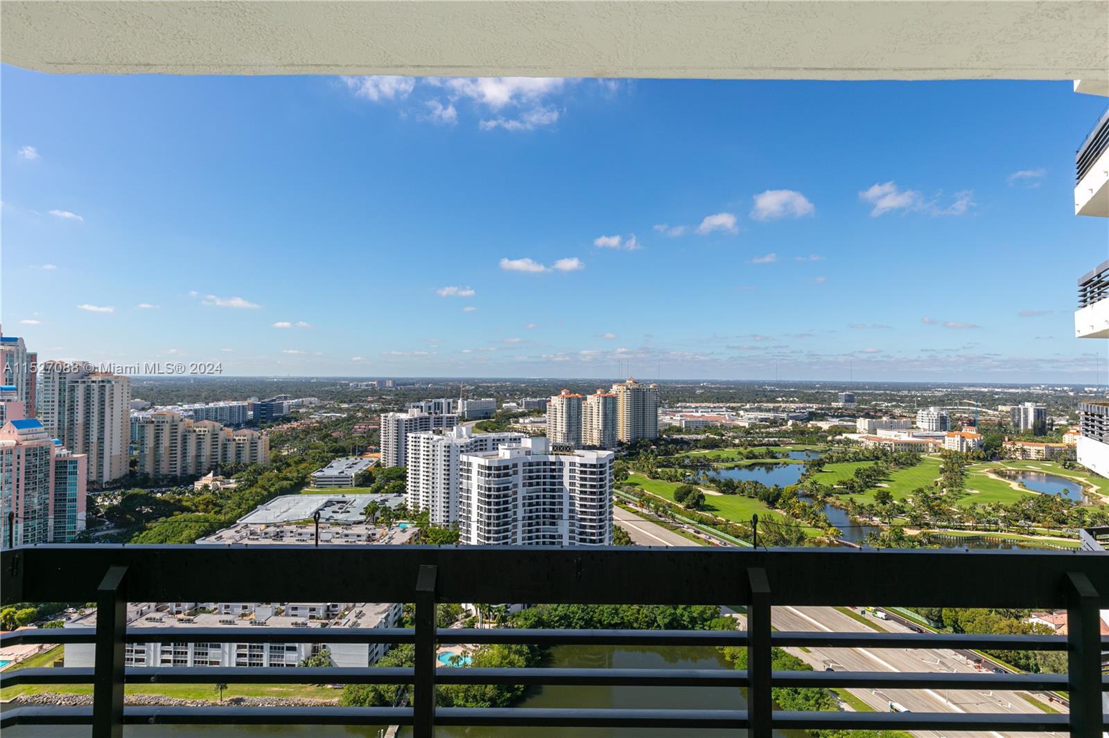 3500 Mystic Pointe Dr 3702, Aventura, Florida 33180, 2 Bedrooms Bedrooms, ,2 BathroomsBathrooms,Residential,For Sale,3500 Mystic Pointe Dr 3702,A11527088
