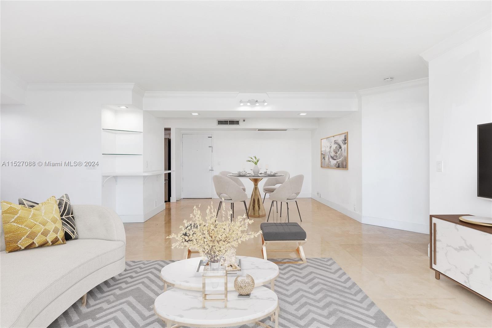 3500 Mystic Pointe Dr 3702, Aventura, Florida 33180, 2 Bedrooms Bedrooms, ,2 BathroomsBathrooms,Residential,For Sale,3500 Mystic Pointe Dr 3702,A11527088