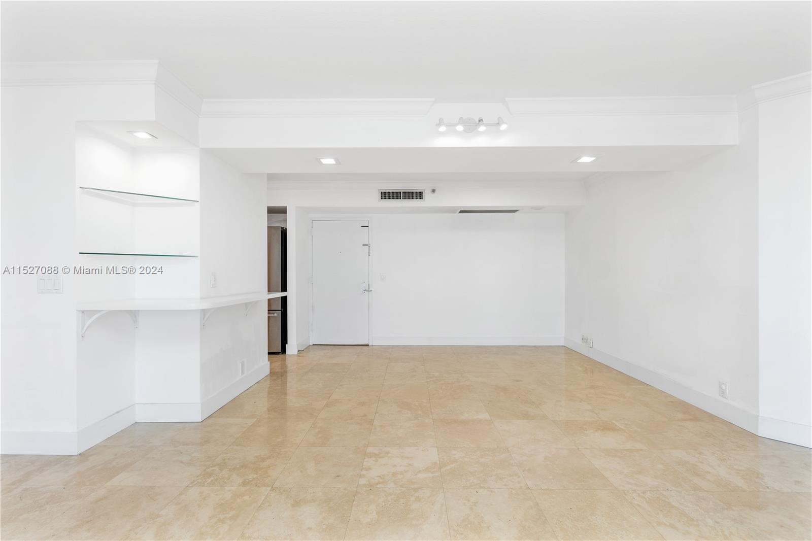 3500 Mystic Pointe Dr 3702, Aventura, Florida 33180, 2 Bedrooms Bedrooms, ,2 BathroomsBathrooms,Residential,For Sale,3500 Mystic Pointe Dr 3702,A11527088