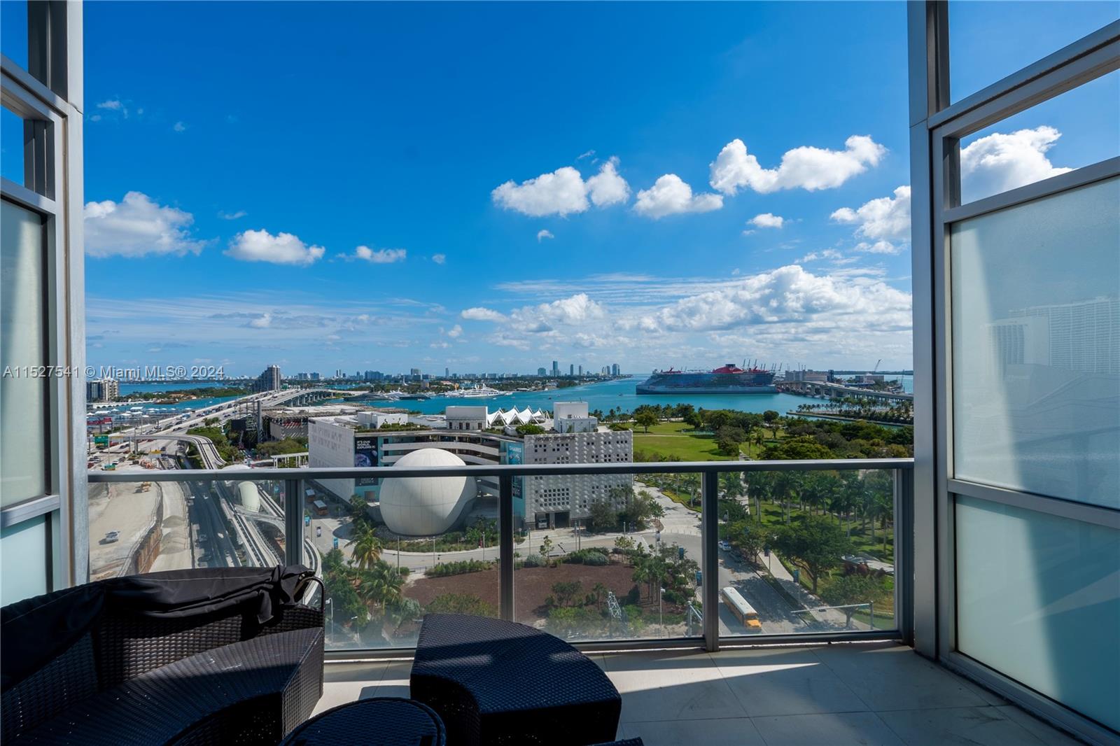 1100 Biscayne Blvd 1504, Miami, Florida 33132, 1 Bedroom Bedrooms, ,1 BathroomBathrooms,Residential,For Sale,1100 Biscayne Blvd 1504,A11527541