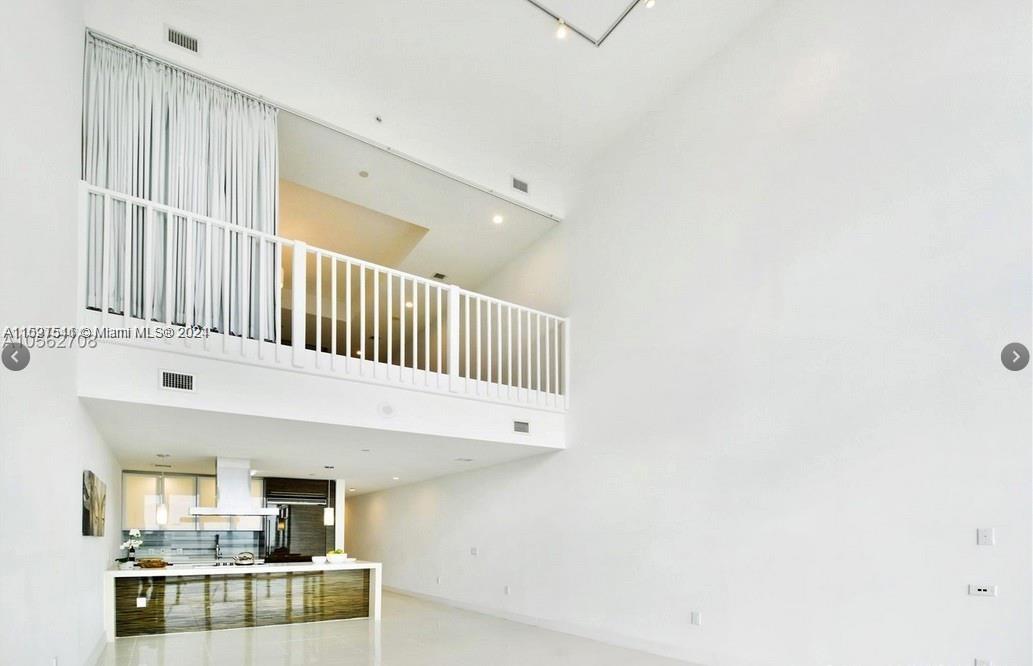 1100 Biscayne Blvd 1504, Miami, Florida 33132, 1 Bedroom Bedrooms, ,1 BathroomBathrooms,Residential,For Sale,1100 Biscayne Blvd 1504,A11527541