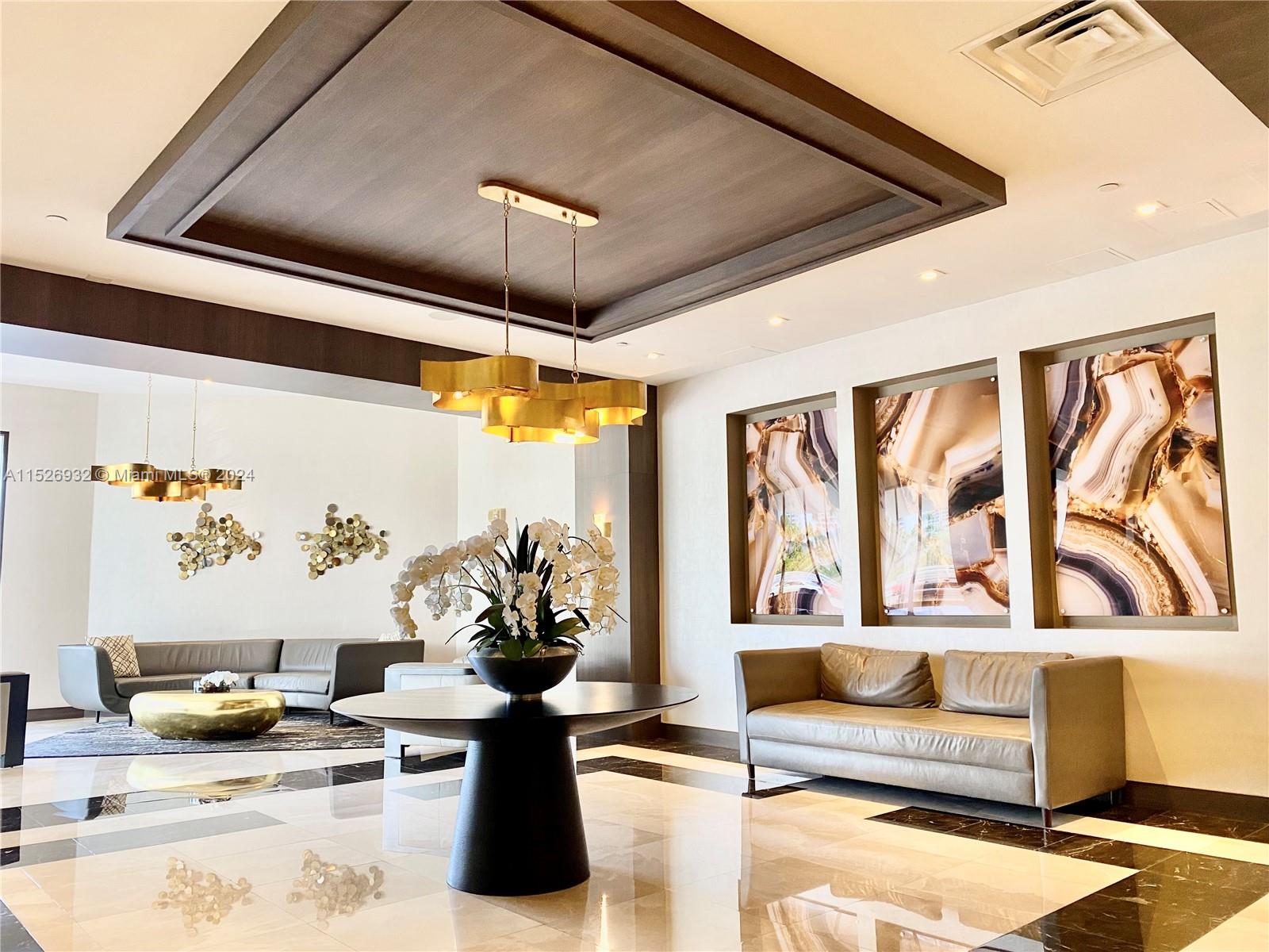 20505 E Country Club Dr 233, Aventura, Florida 33180, 2 Bedrooms Bedrooms, ,1 BathroomBathrooms,Residentiallease,For Rent,20505 E Country Club Dr 233,A11526932