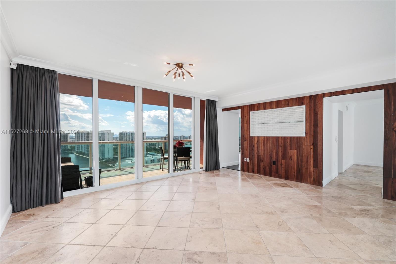 3370 NE 190th St 3015, Miami, Florida 33180, 3 Bedrooms Bedrooms, ,3 BathroomsBathrooms,Residentiallease,For Rent,3370 NE 190th St 3015,A11527268