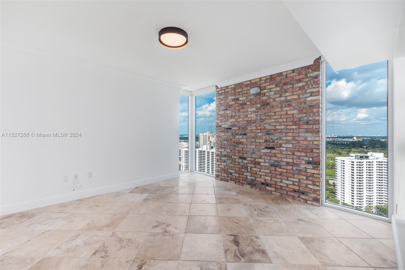 3370 NE 190th St 3015, Miami, Florida 33180, 3 Bedrooms Bedrooms, ,3 BathroomsBathrooms,Residentiallease,For Rent,3370 NE 190th St 3015,A11527268