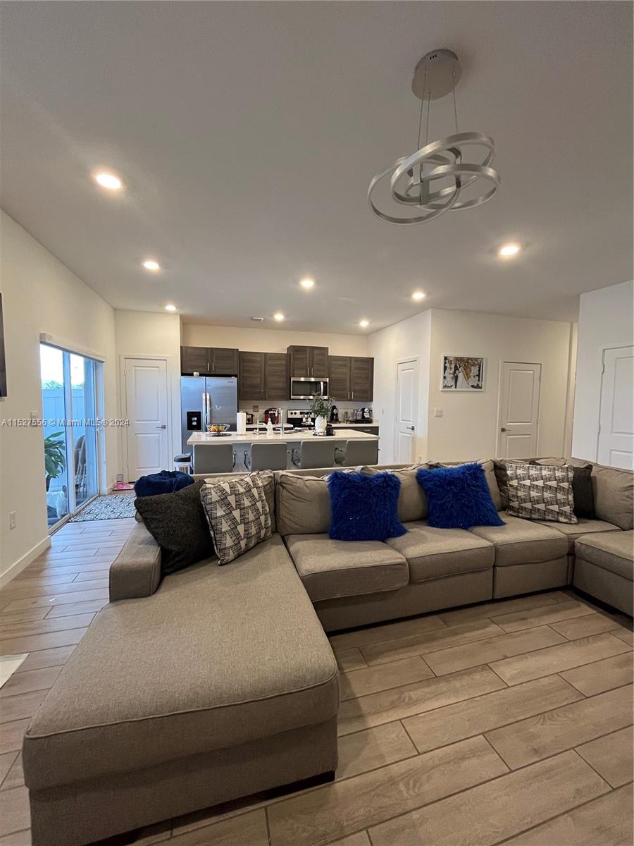 789 SE 16th Ct, Homestead, Florida 33034, 4 Bedrooms Bedrooms, ,2 BathroomsBathrooms,Residential,For Sale,789 SE 16th Ct,A11527556