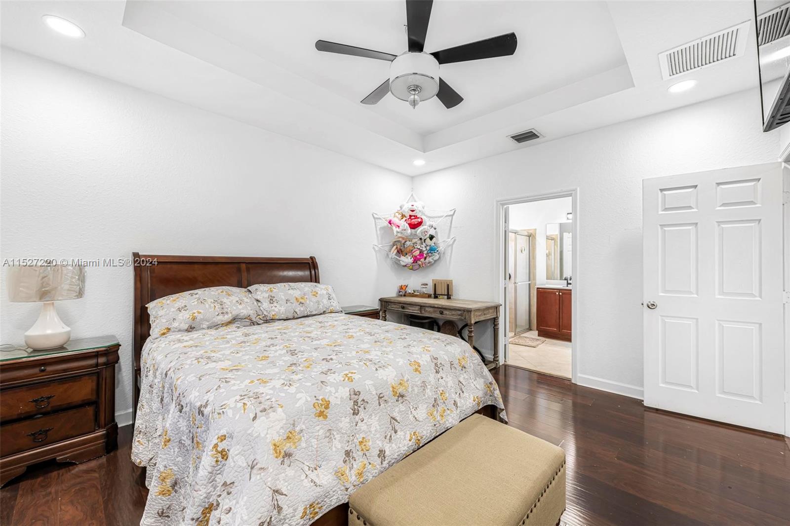 2409 NE 4th St, Homestead, Florida 33033, 4 Bedrooms Bedrooms, ,2 BathroomsBathrooms,Residential,For Sale,2409 NE 4th St,A11527220