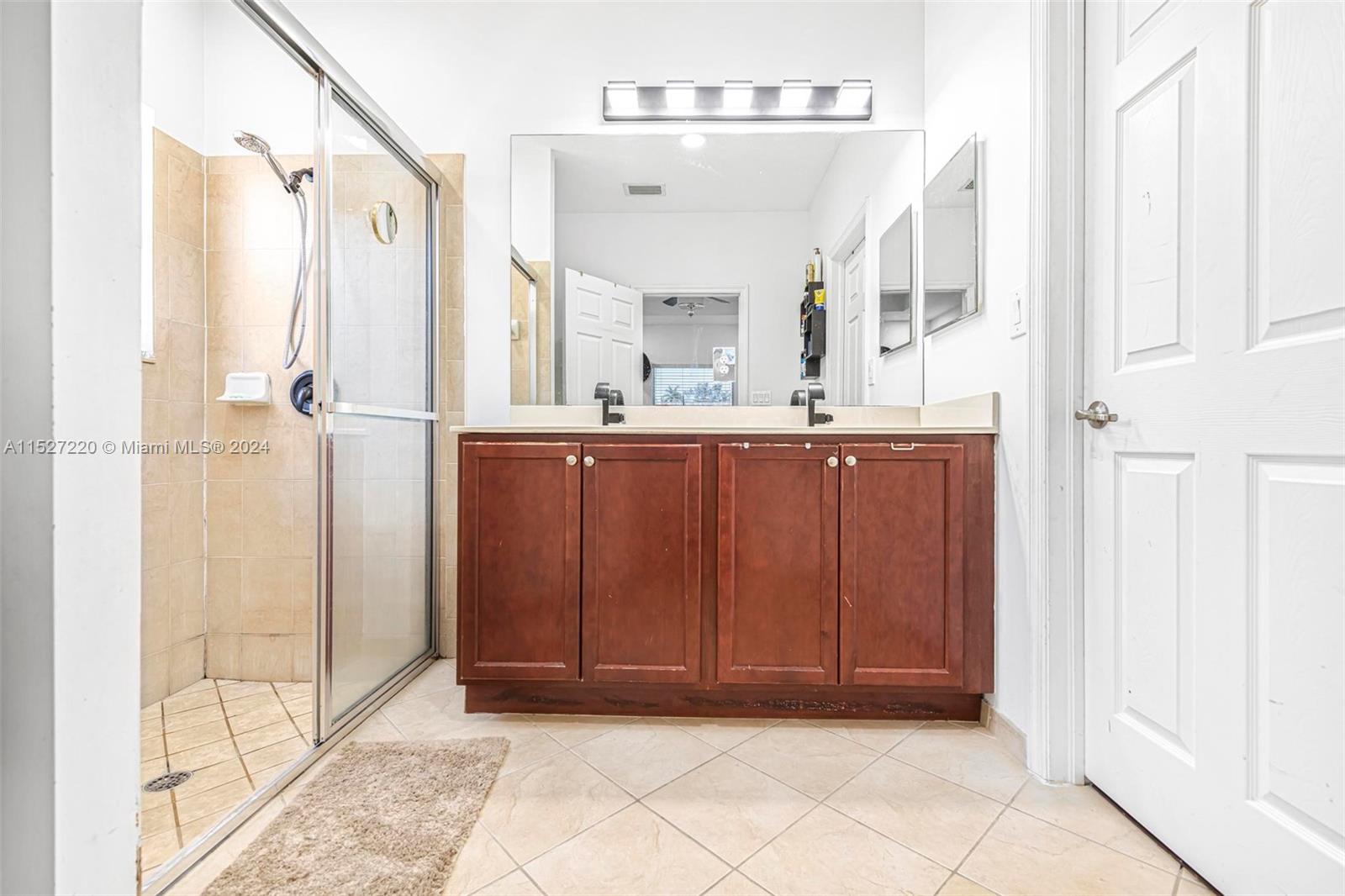 2409 NE 4th St, Homestead, Florida 33033, 4 Bedrooms Bedrooms, ,2 BathroomsBathrooms,Residential,For Sale,2409 NE 4th St,A11527220