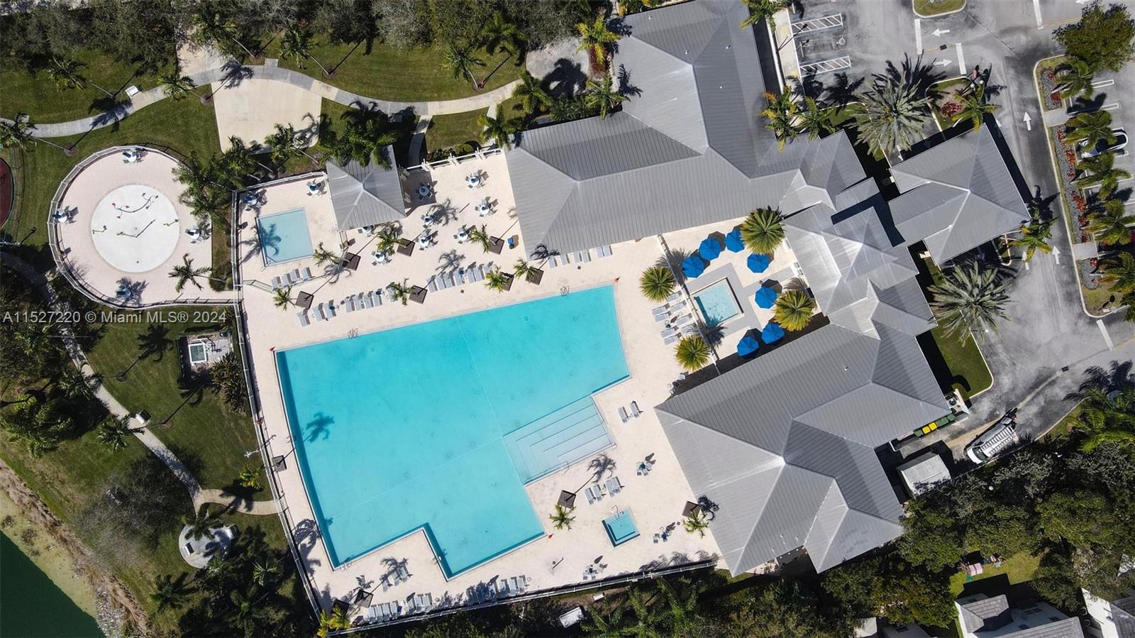 2409 NE 4th St, Homestead, Florida 33033, 4 Bedrooms Bedrooms, ,2 BathroomsBathrooms,Residential,For Sale,2409 NE 4th St,A11527220