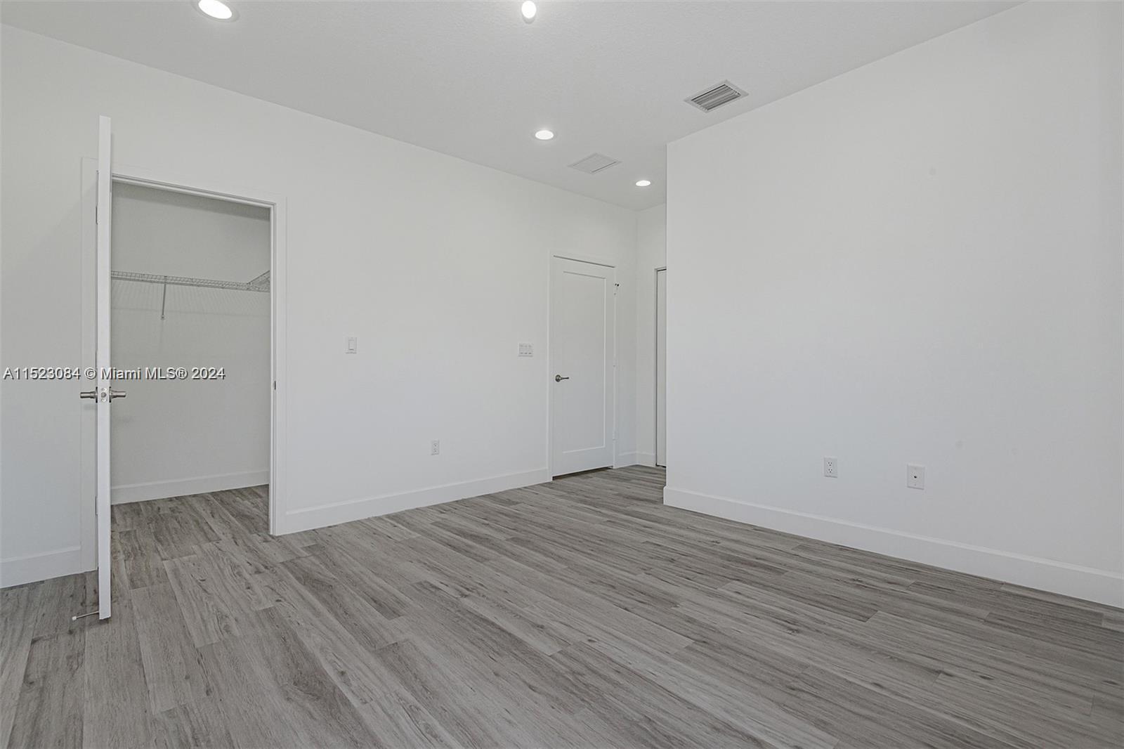 1321 NW 27th Ave 1321, Pompano Beach, Florida 33069, 3 Bedrooms Bedrooms, ,2 BathroomsBathrooms,Residentiallease,For Rent,1321 NW 27th Ave 1321,A11523084