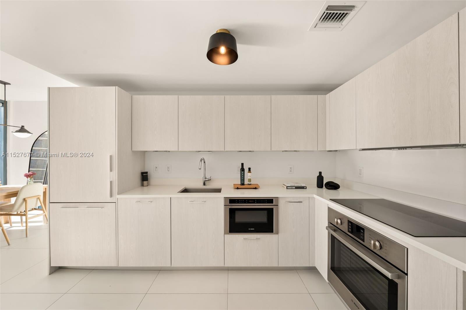 501 NE 31st St 2209, Miami, Florida 33137, 2 Bedrooms Bedrooms, ,2 BathroomsBathrooms,Residentiallease,For Rent,501 NE 31st St 2209,A11527677