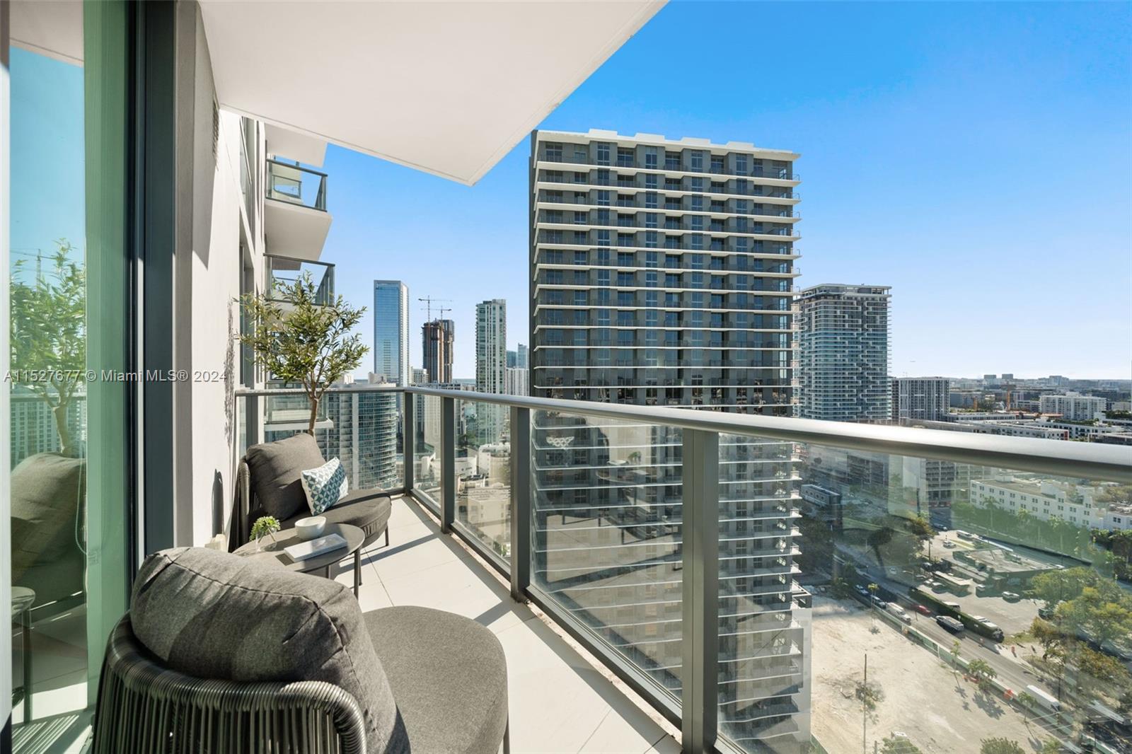 501 NE 31st St 2209, Miami, Florida 33137, 2 Bedrooms Bedrooms, ,2 BathroomsBathrooms,Residentiallease,For Rent,501 NE 31st St 2209,A11527677