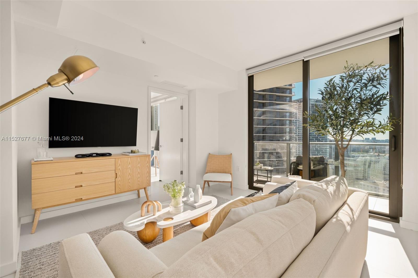 501 NE 31st St 2209, Miami, Florida 33137, 2 Bedrooms Bedrooms, ,2 BathroomsBathrooms,Residentiallease,For Rent,501 NE 31st St 2209,A11527677