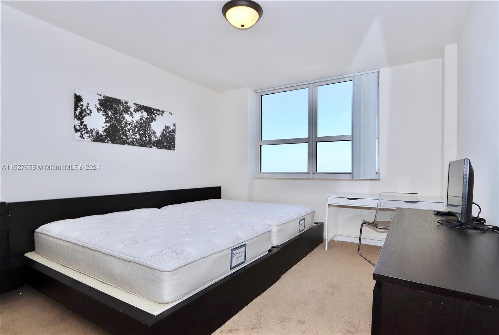 19501 W Country Club Dr 2510, Aventura, Florida 33180, 2 Bedrooms Bedrooms, ,2 BathroomsBathrooms,Residentiallease,For Rent,19501 W Country Club Dr 2510,A11527655