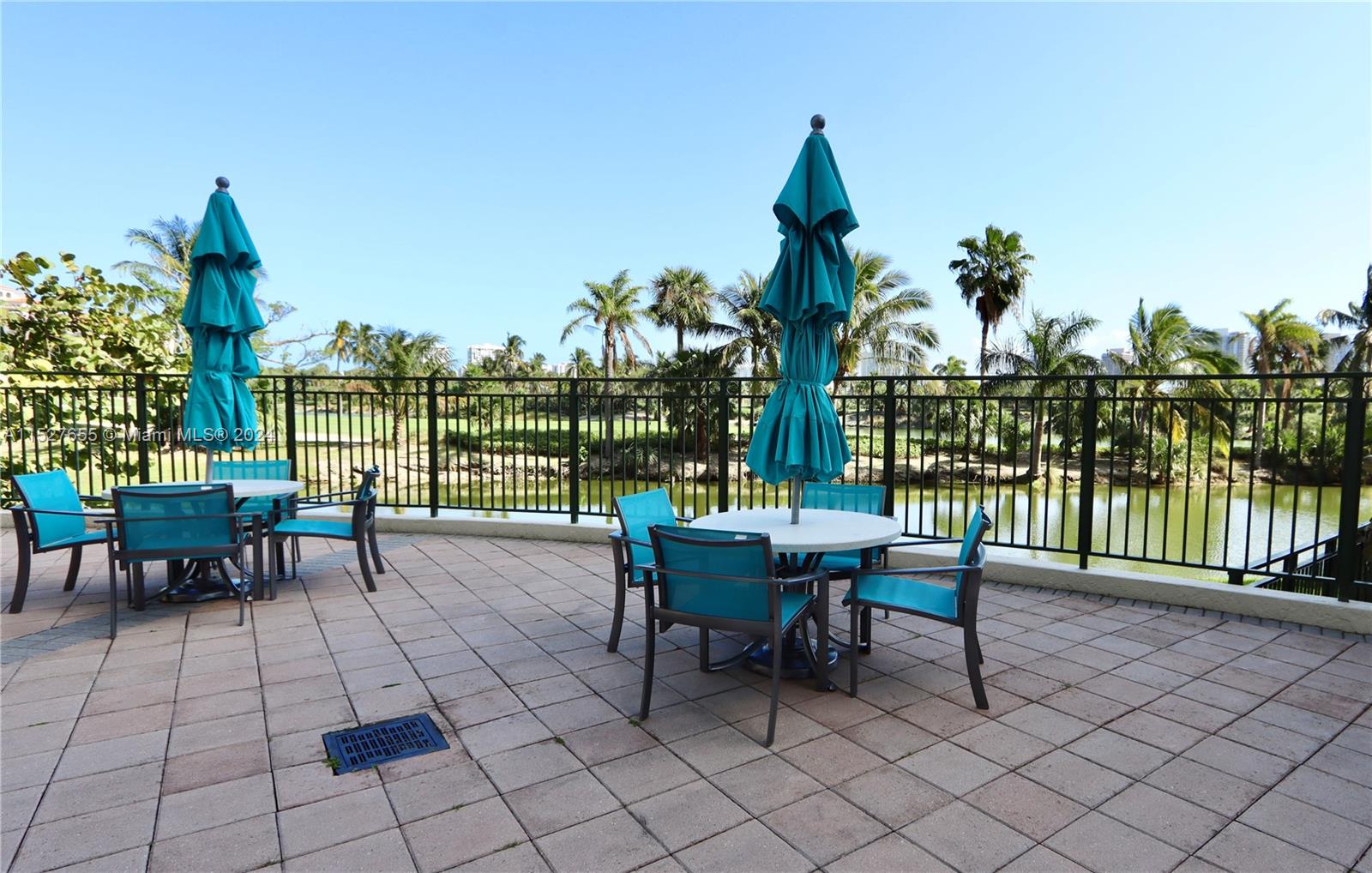 19501 W Country Club Dr 2510, Aventura, Florida 33180, 2 Bedrooms Bedrooms, ,2 BathroomsBathrooms,Residentiallease,For Rent,19501 W Country Club Dr 2510,A11527655