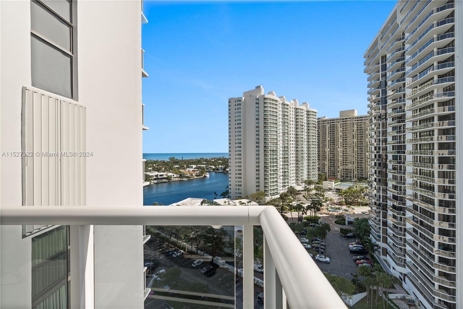 20505 E Country Club Dr 1638, Aventura, Florida 33180, 2 Bedrooms Bedrooms, ,2 BathroomsBathrooms,Residential,For Sale,20505 E Country Club Dr 1638,A11527322