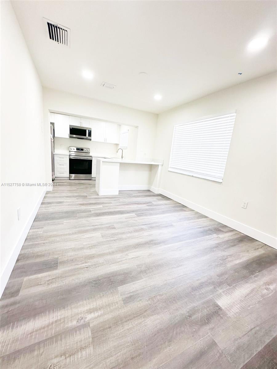3754 SW 27th Ln 0, Miami, Florida 33134, 2 Bedrooms Bedrooms, ,2 BathroomsBathrooms,Residentiallease,For Rent,3754 SW 27th Ln 0,A11527758