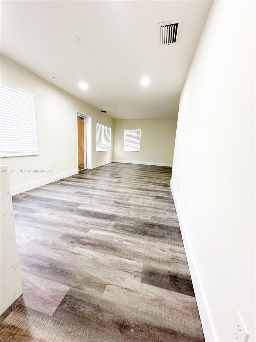 3754 SW 27th Ln 0, Miami, Florida 33134, 2 Bedrooms Bedrooms, ,2 BathroomsBathrooms,Residentiallease,For Rent,3754 SW 27th Ln 0,A11527758