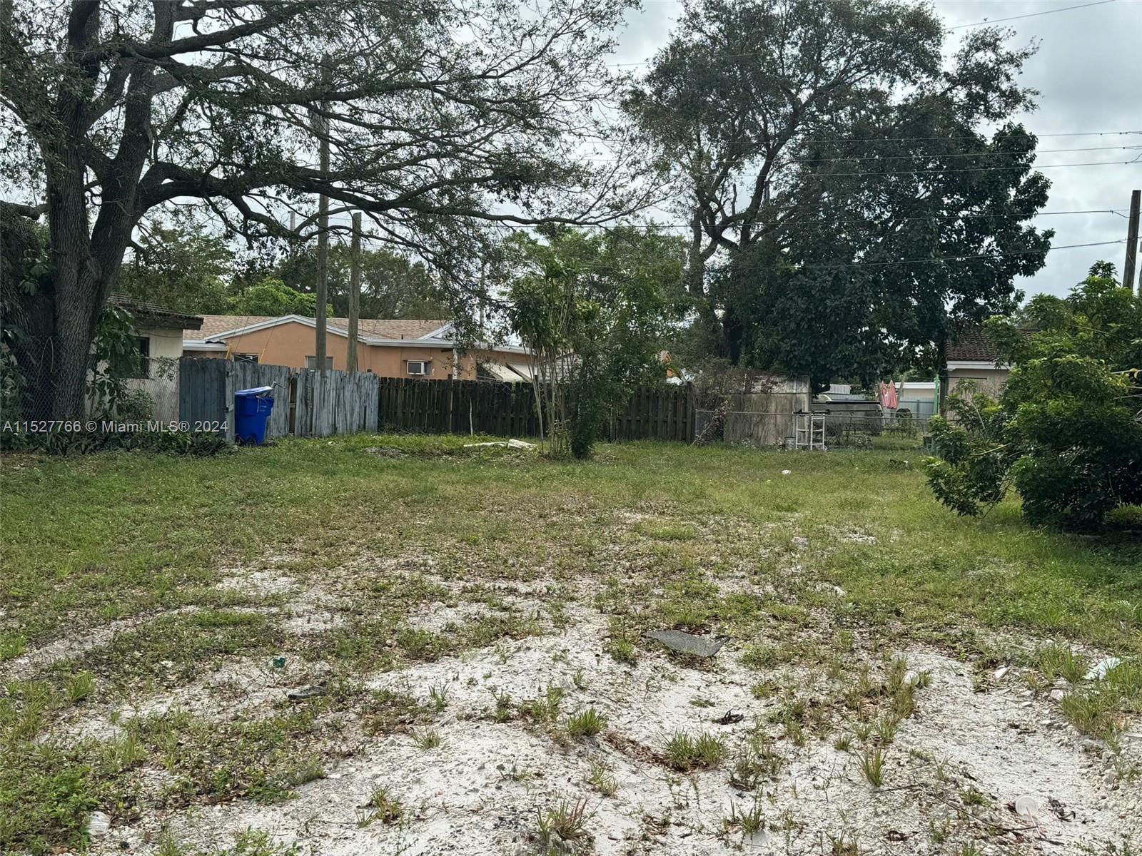 5610 Sheridan St, Hollywood, Florida 33021, ,Commercialsale,For Sale,5610 Sheridan St,A11527766