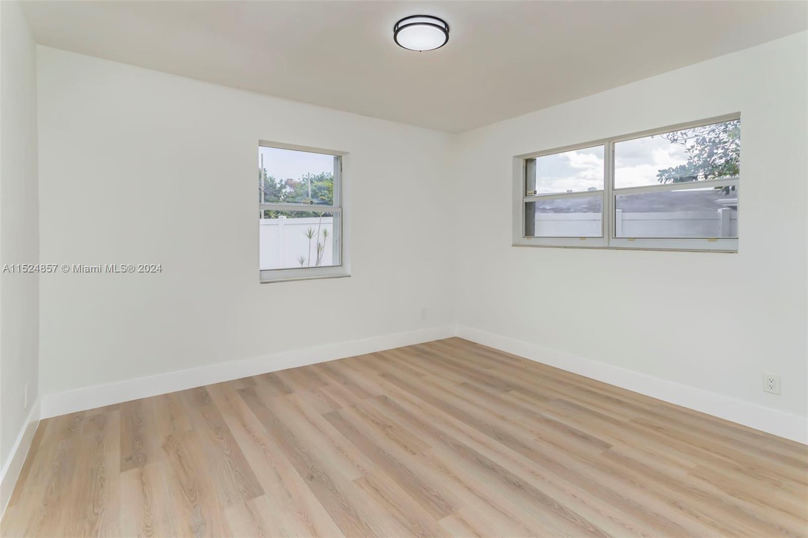 1307 16th St, Fort Lauderdale, FL, 33311 United States, 3 Bedrooms Bedrooms, ,2 BathroomsBathrooms,Residential,For Sale,16th St,A11524857