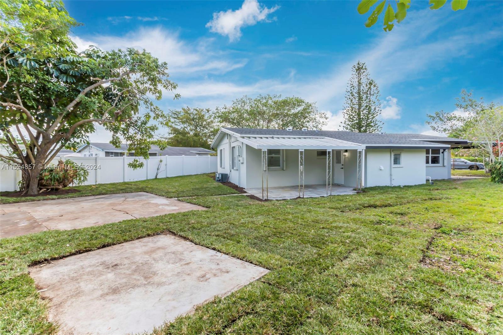 1307 16th St, Fort Lauderdale, FL, 33311 United States, 3 Bedrooms Bedrooms, ,2 BathroomsBathrooms,Residential,For Sale,16th St,A11524857