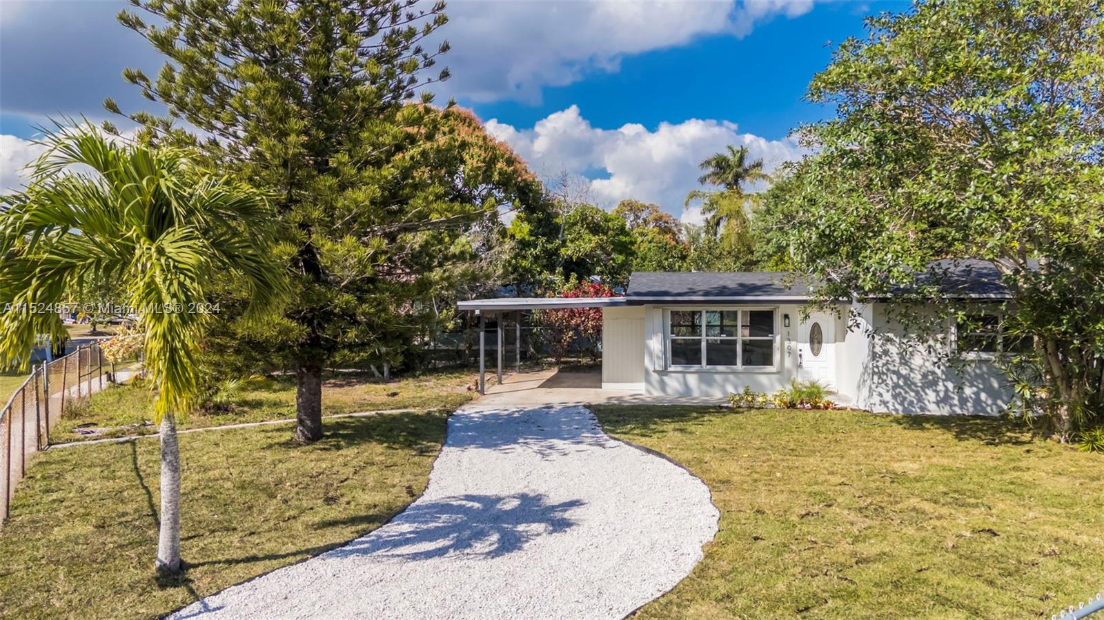 1307 16th St, Fort Lauderdale, FL, 33311 United States, 3 Bedrooms Bedrooms, ,2 BathroomsBathrooms,Residential,For Sale,16th St,A11524857