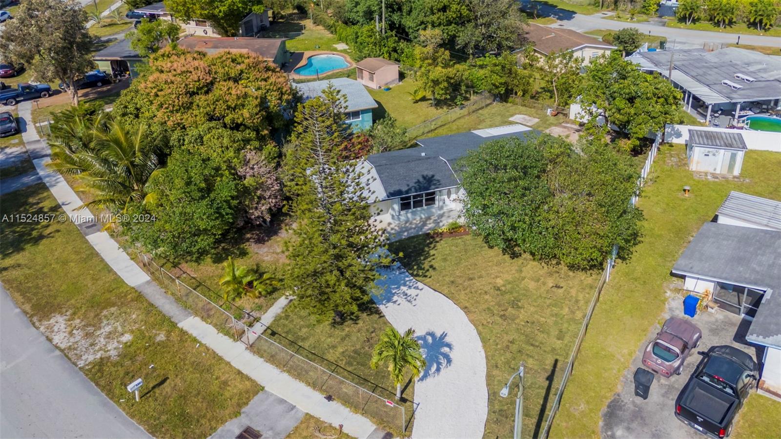 1307 16th St, Fort Lauderdale, FL, 33311 United States, 3 Bedrooms Bedrooms, ,2 BathroomsBathrooms,Residential,For Sale,16th St,A11524857