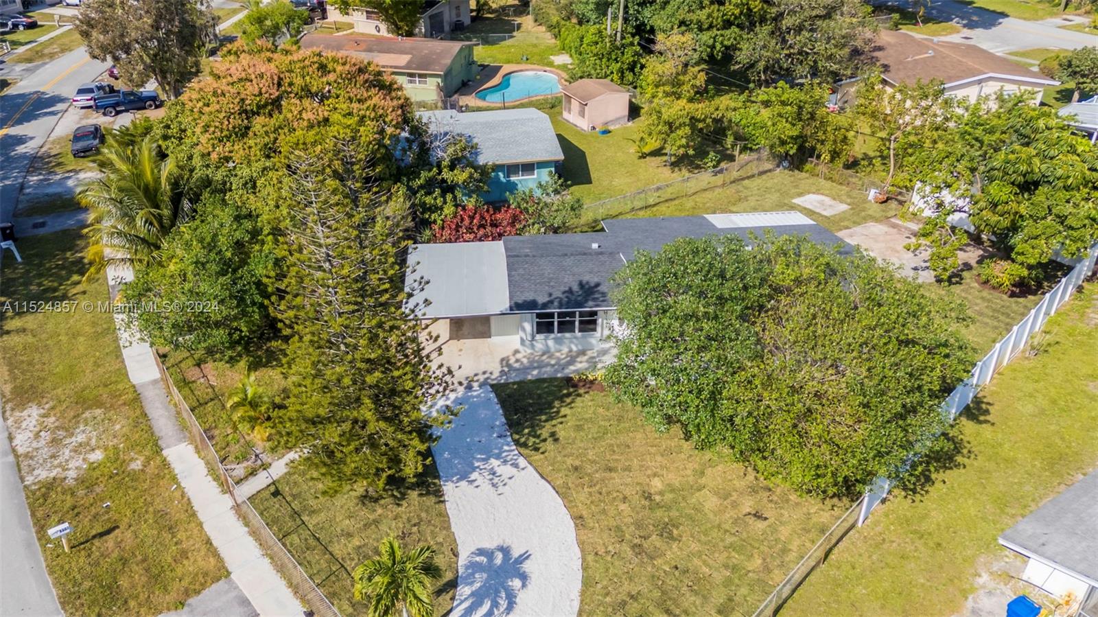 1307 16th St, Fort Lauderdale, FL, 33311 United States, 3 Bedrooms Bedrooms, ,2 BathroomsBathrooms,Residential,For Sale,16th St,A11524857