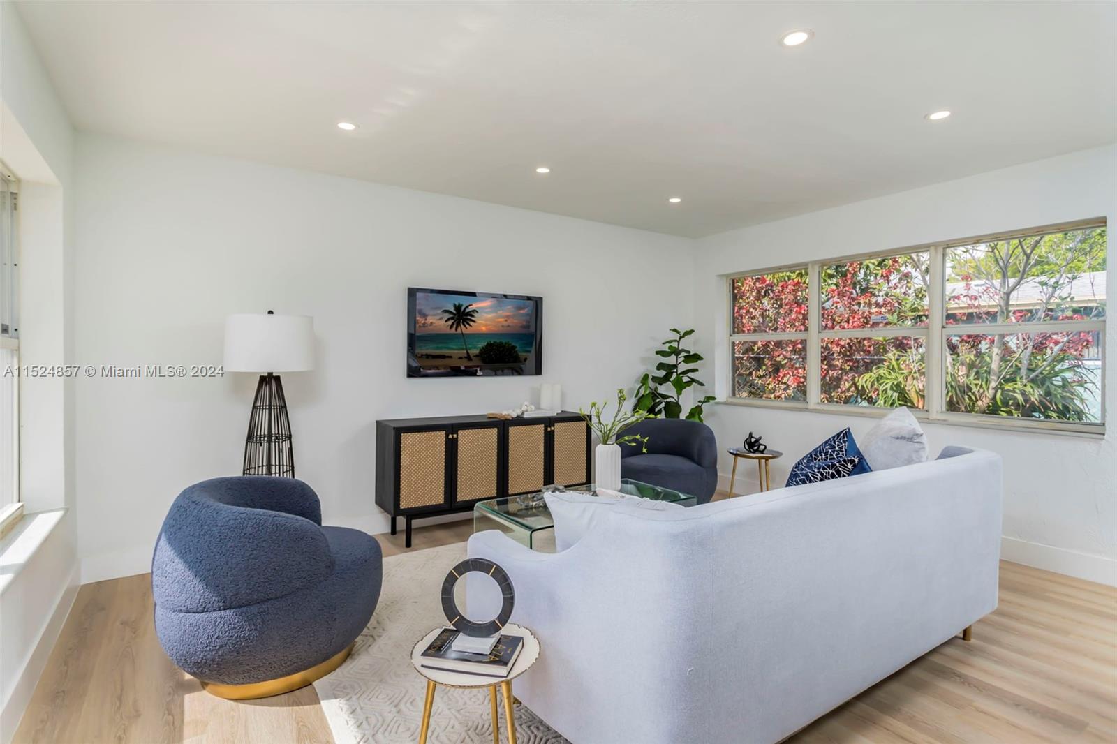 1307 16th St, Fort Lauderdale, FL, 33311 United States, 3 Bedrooms Bedrooms, ,2 BathroomsBathrooms,Residential,For Sale,16th St,A11524857