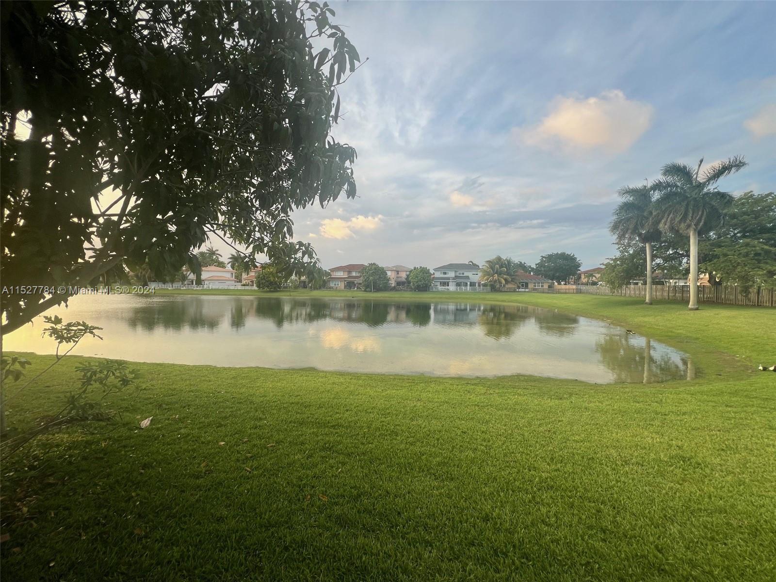 15835 SW 68th Ter, Miami, Florida 33193, 3 Bedrooms Bedrooms, ,2 BathroomsBathrooms,Residential,For Sale,15835 SW 68th Ter,A11527784