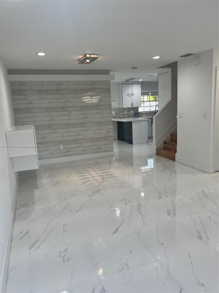 15835 SW 68th Ter, Miami, Florida 33193, 3 Bedrooms Bedrooms, ,2 BathroomsBathrooms,Residential,For Sale,15835 SW 68th Ter,A11527784