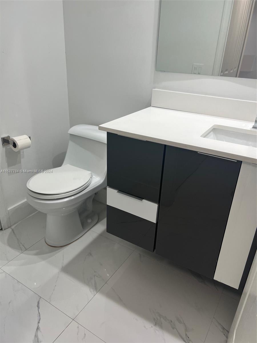 15835 SW 68th Ter, Miami, Florida 33193, 3 Bedrooms Bedrooms, ,2 BathroomsBathrooms,Residential,For Sale,15835 SW 68th Ter,A11527784