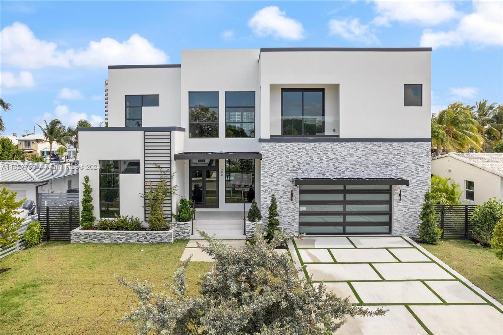 1980 124th St, North Miami, FL, 33181 United States, 7 Bedrooms Bedrooms, ,8 BathroomsBathrooms,Residential,For Sale,124th St,A11527793