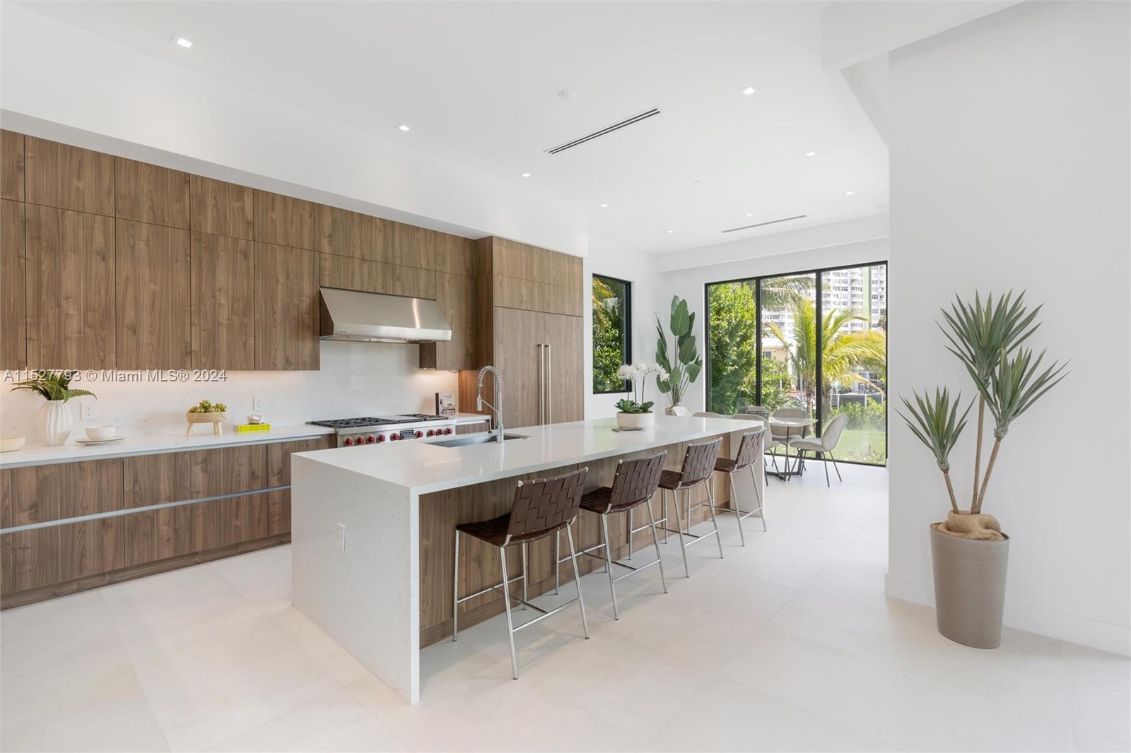 1980 124th St, North Miami, FL, 33181 United States, 7 Bedrooms Bedrooms, ,8 BathroomsBathrooms,Residential,For Sale,124th St,A11527793