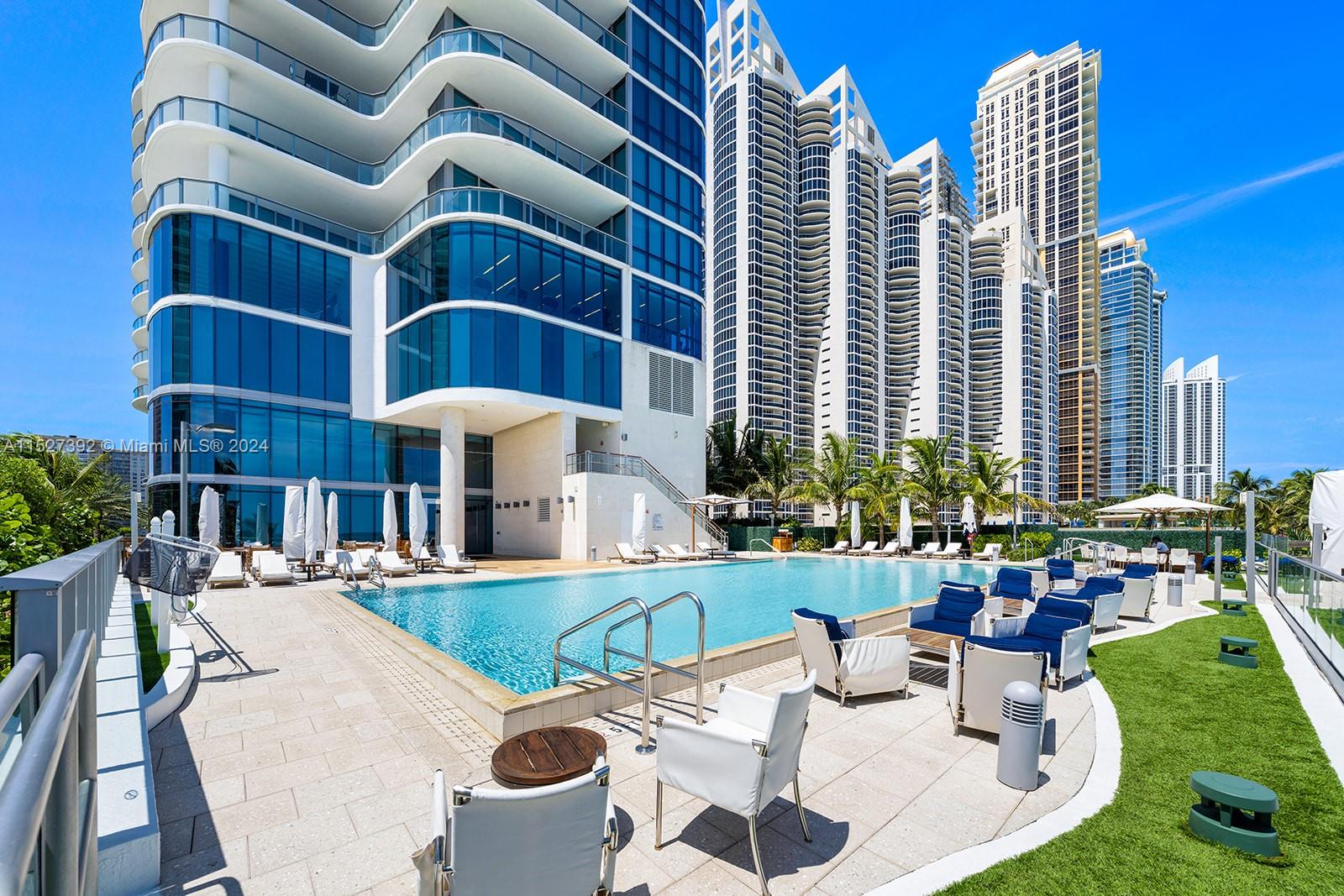 17475 Collins Ave, Sunny Isles Beach, FL, 33160 United States, 2 Bedrooms Bedrooms, ,2 BathroomsBathrooms,Residential,For Sale,Collins Ave,A11527392