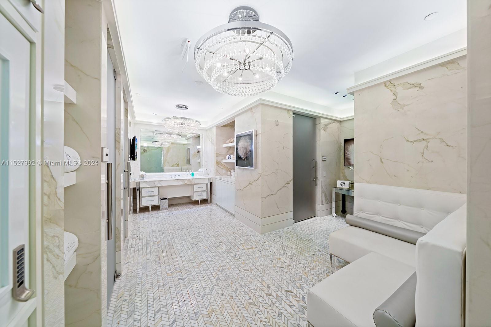 17475 Collins Ave, Sunny Isles Beach, FL, 33160 United States, 2 Bedrooms Bedrooms, ,2 BathroomsBathrooms,Residential,For Sale,Collins Ave,A11527392