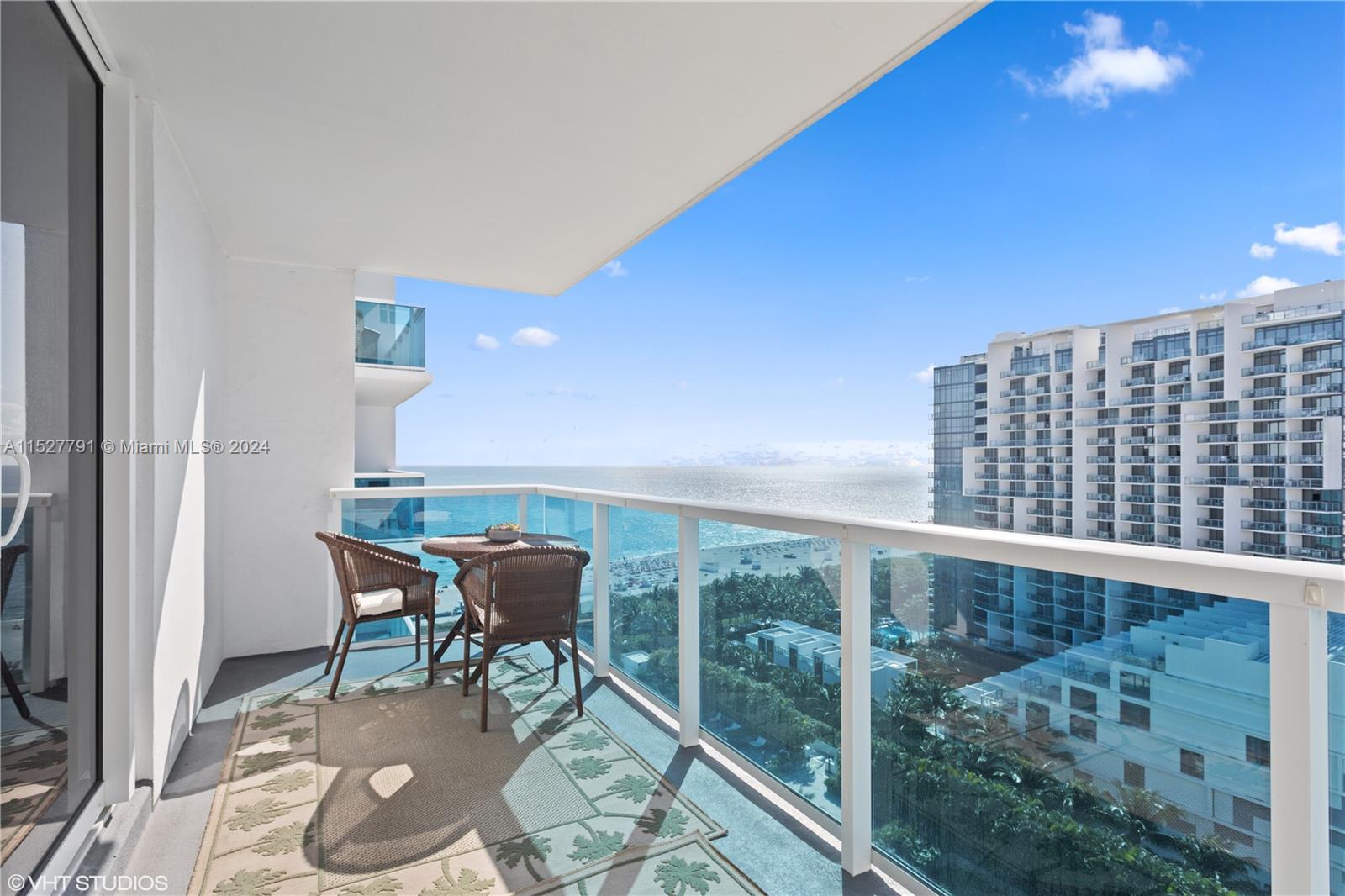 2301  Collins Ave #1502 For Sale A11527791, FL