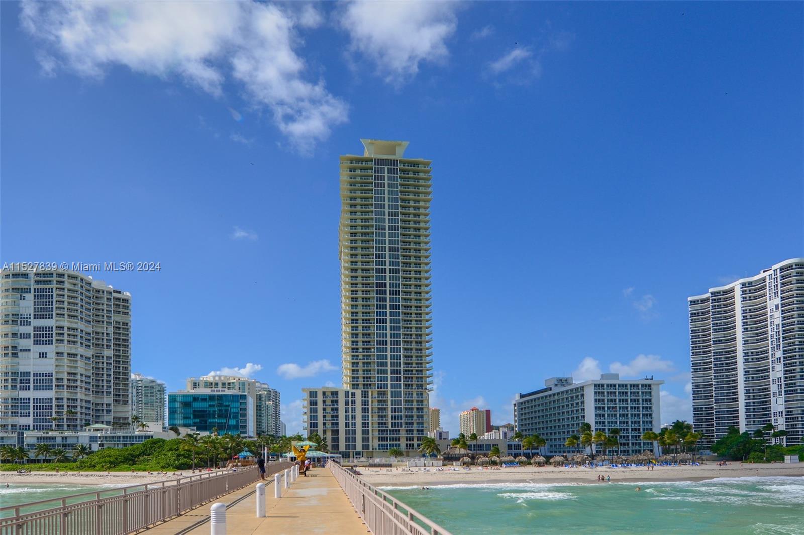 Condo for Sale in Sunny Isles Beach, FL