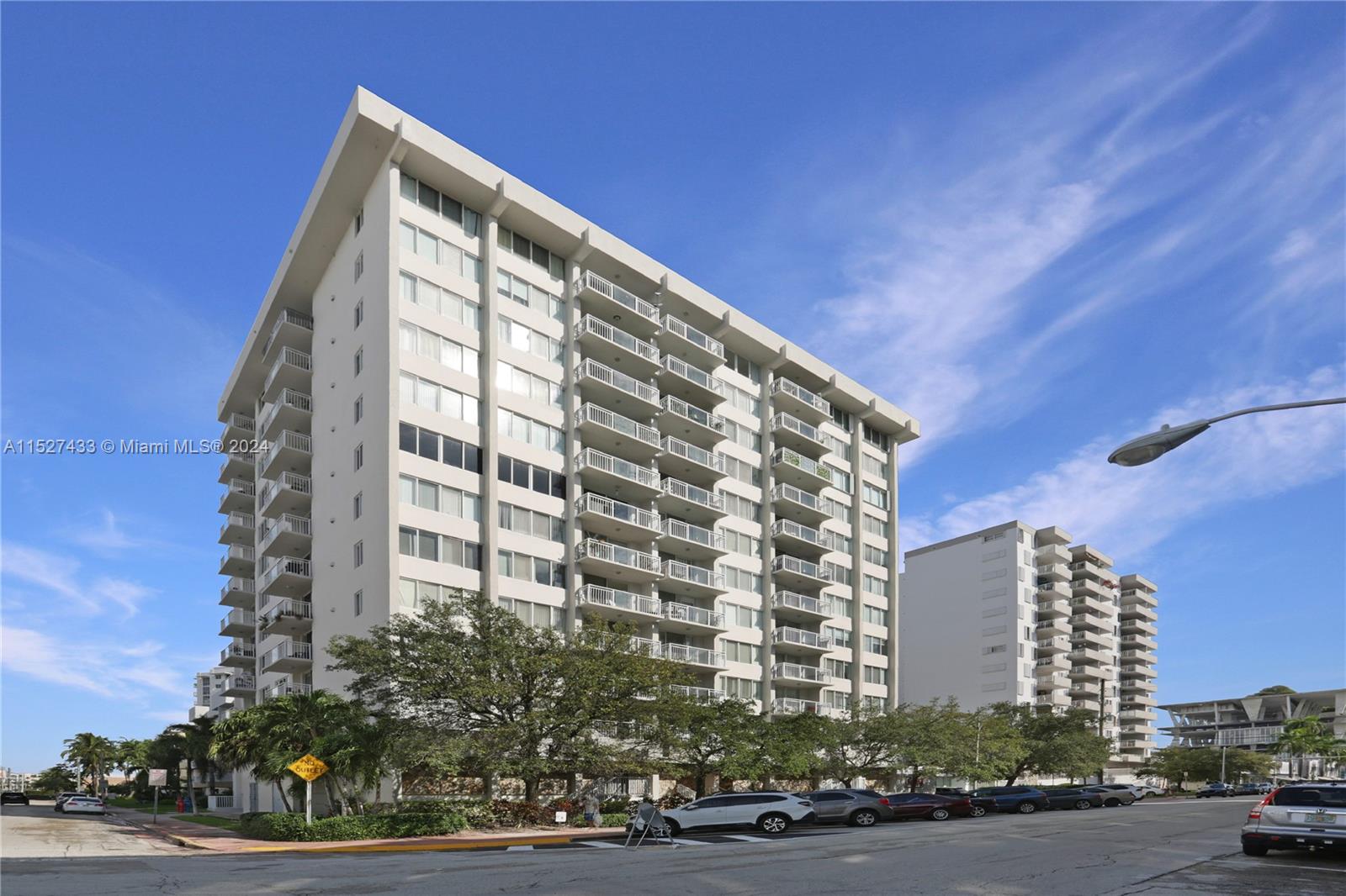 1345  Lincoln Rd #1003 For Sale A11527433, FL
