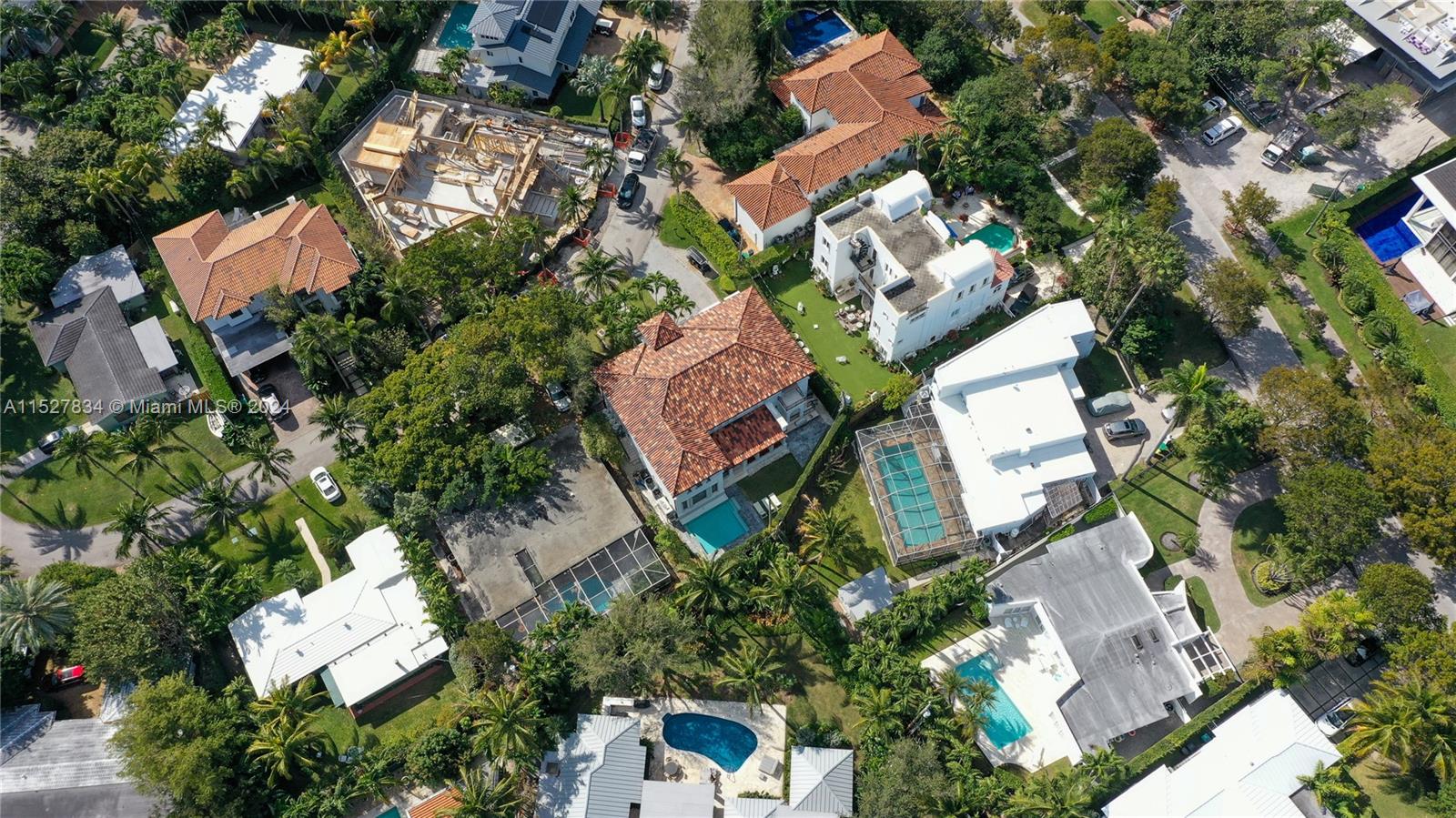 375 Harbor Ln, Key Biscayne, FL 33149, 5 Bedrooms Bedrooms, ,4 BathroomsBathrooms,Residential,For Sale,Harbor Ln,A11527834