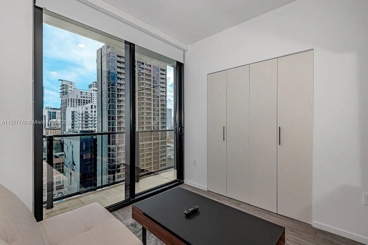 398 NE 5th St 1412, Miami, Florida 33132, ,1 BathroomBathrooms,Residentiallease,For Rent,398 NE 5th St 1412,A11527770