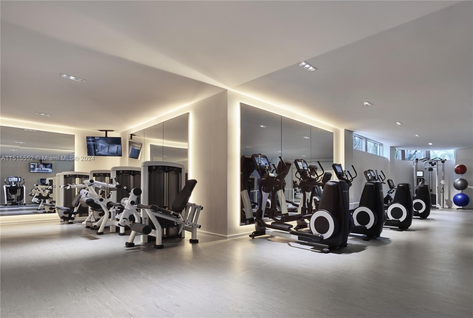 2901 Collins Ave, Miami Beach, FL, 33140 United States, 4 Bedrooms Bedrooms, ,4 BathroomsBathrooms,Residential,For Sale,Collins Ave,A11515552