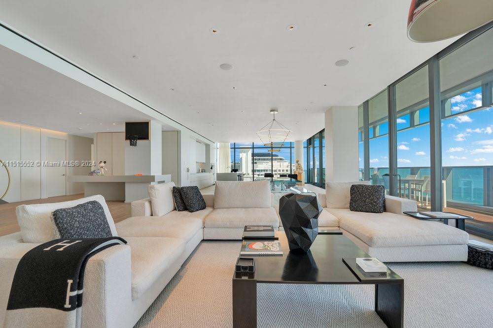 2901 Collins Ave, Miami Beach, FL, 33140 United States, 4 Bedrooms Bedrooms, ,4 BathroomsBathrooms,Residential,For Sale,Collins Ave,A11515552