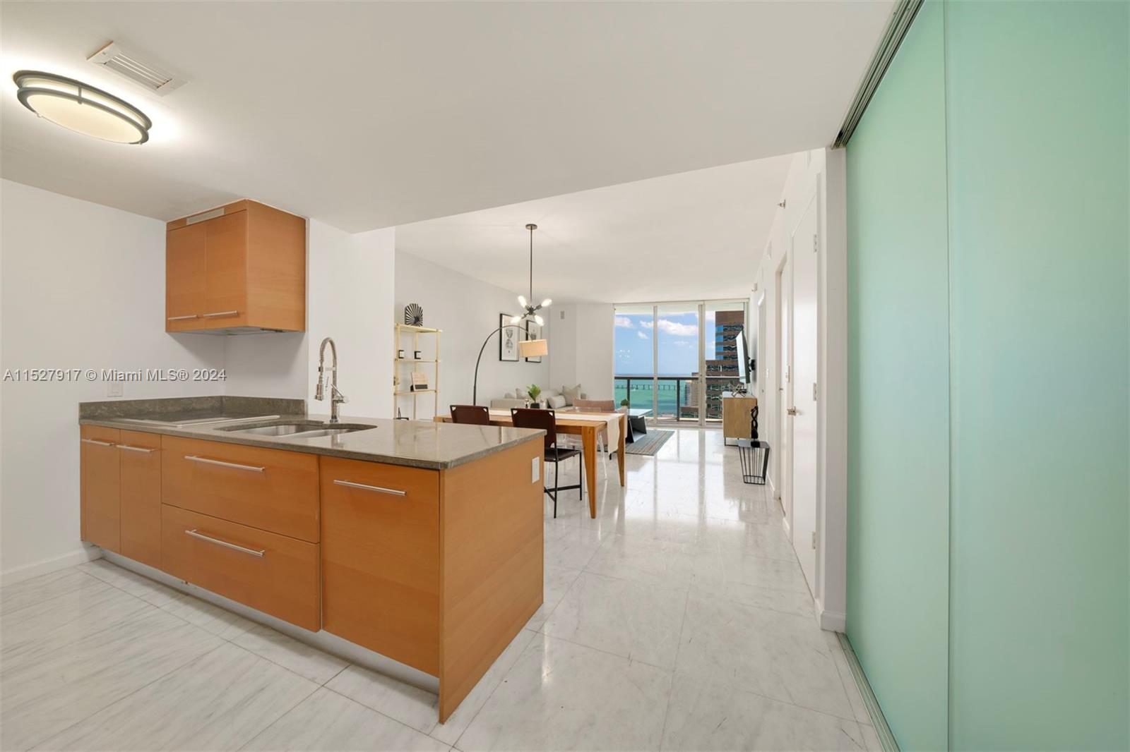 485 Brickell Ave 3609, Miami, Florida 33131, 2 Bedrooms Bedrooms, ,1 BathroomBathrooms,Residential,For Sale,485 Brickell Ave 3609,A11527917